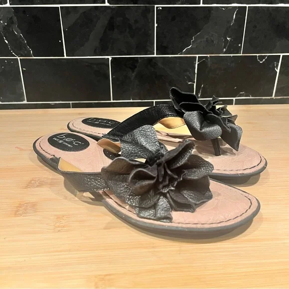 Born Concept Sz 8.5 Padded Black Tan Leather Strap Flower Sandals Slip Ons - Picture 2 of 12